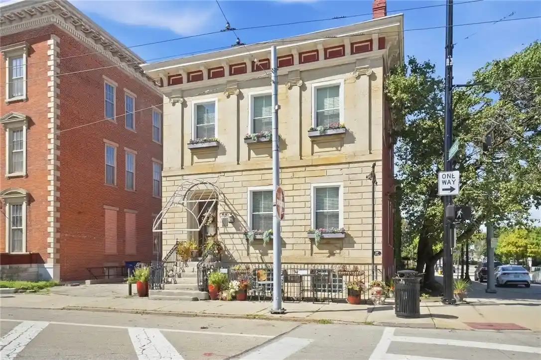 Listing Photo 1 - Condo for sale in 39 E 1st St located at 39 E 1st St, Dayton, OH 45402 - Unit 39 E 1st Street