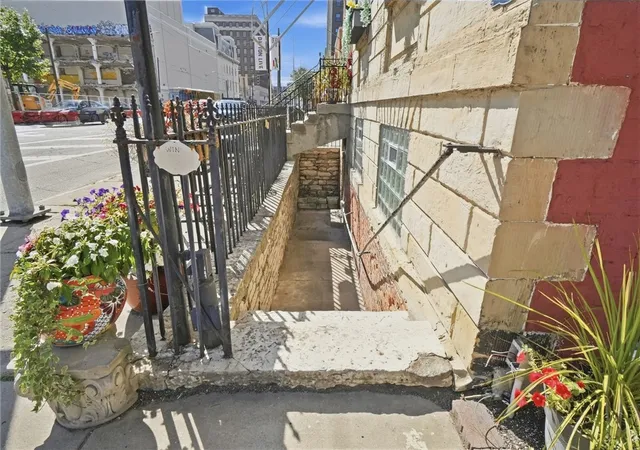 Listing Photo 1 - Condo for sale in building located at 39 E 1st St, Dayton, OH 45402 - Unit #