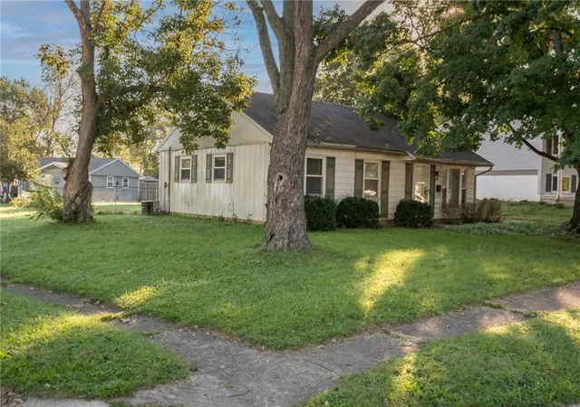Photo 1 of Sale Pending at 200 Tulip Dr, Dayton, OH 45449 | MLS# 969647 | Listing updated on 2026-10-09