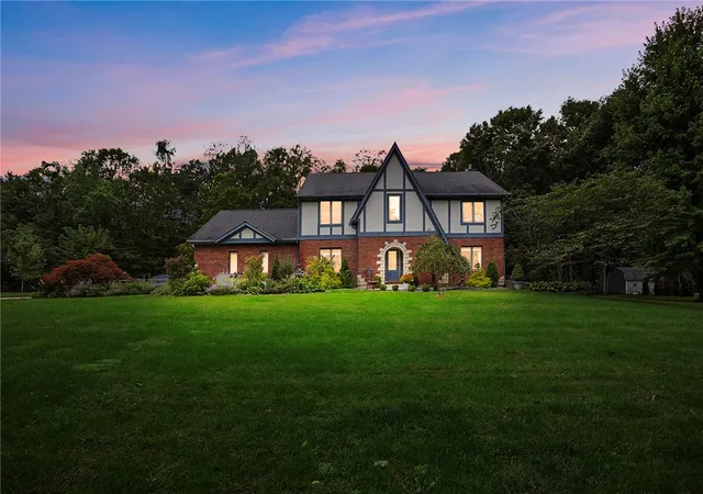 Photo 2 of Single family home for sale at 1079 Berryhill Rd, Bellbrook, OH 45305 | MLS# 969759 | Listing updated on 2026-10-03