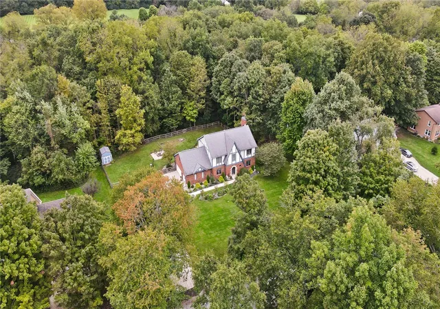 Photo 3 of Single family home for sale at 1079 Berryhill Rd, Bellbrook, OH 45305 | MLS# 969759 | Listing updated on 2026-10-03