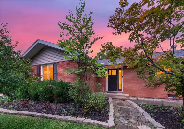 Photo 1 of Single family home for sale at 1939 Westgate Rd, Springfield, OH 45504 | MLS# 969627 | Listing updated on 2026-09-30