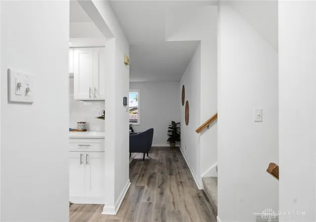 Photo 3 of Sale Pending at 281 Fairway Dr, Fairborn, OH 45324 | MLS# 969604 | Listing updated on 2026-10-05