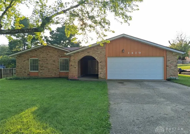 Photo 1 of Single family home for sale at 1419 Arlington Dr, Fairborn, OH 45324 | MLS# 969835 | Listing updated on 2026-10-05