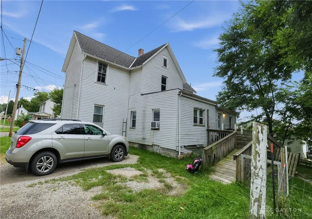 Photo 2 of Single family home for sale at 405 3rd Avenue, Mansfield, OH 44905 | MLS# 969858 | Listing updated on 2026-09-27