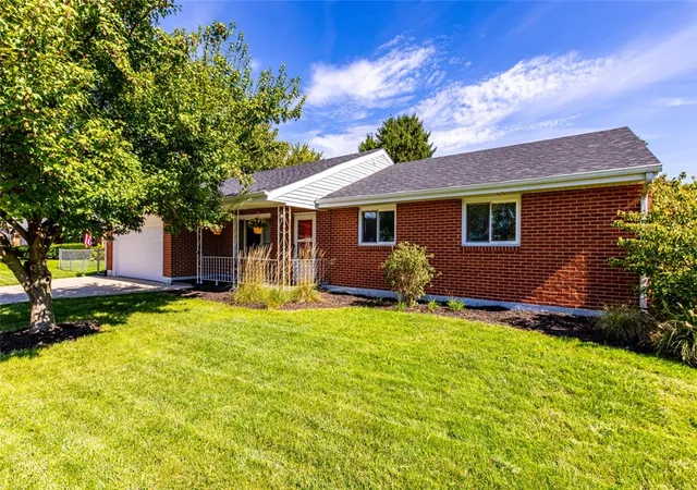 Photo 3 of Single family home for sale at 634 Martin Dr, Xenia, OH 45385 | MLS# 969620 | Listing updated on 2026-10-06