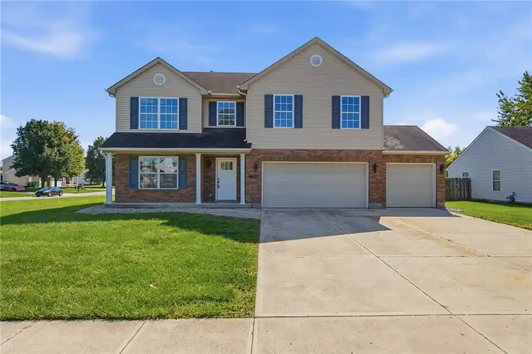 Photo 1 of Single family home for sale at 8657 Plum Crk Ct, Franklin, OH 45005 | MLS# 969998 | Listing updated on 2026-10-13