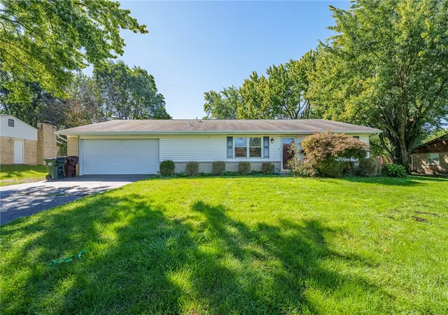 Photo 1 of Single family home for sale at 3078 Vineland Trl, Beavercreek, OH 45430 | MLS# 969953 | Listing updated on 2026-10-12