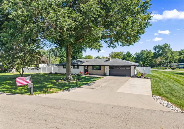 Photo 1 of Single family home for sale at 112 Summerhaven Rd, Dayton, OH 45440 | MLS# 970050 | Listing updated on 2026-10-05