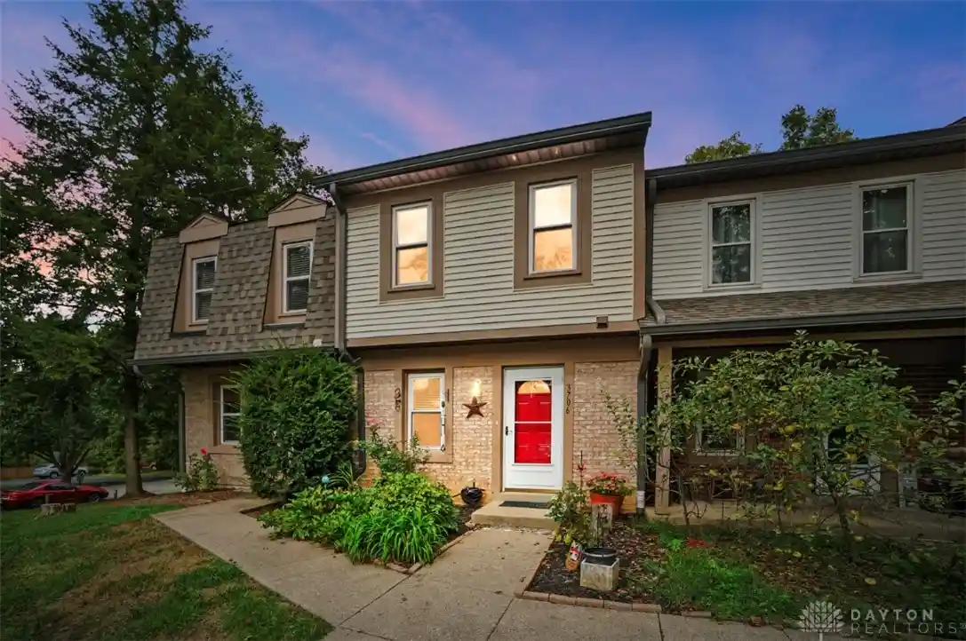 Photo 1 of Sale Pending at 3706 Parfore Ct, Cincinnati, OH 45245 | MLS# 970077 | Listing updated on 2026-10-12