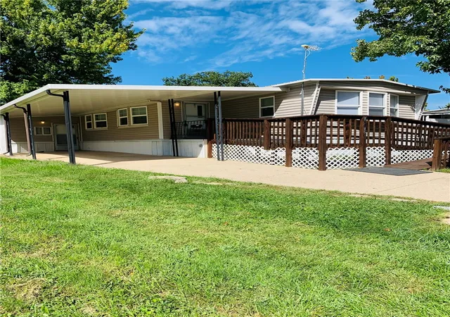 Photo 1 of Sale Pending at 10815 Valette Cir, Miamisburg, OH 45342 | MLS# 970084 | Listing updated on 2026-10-29