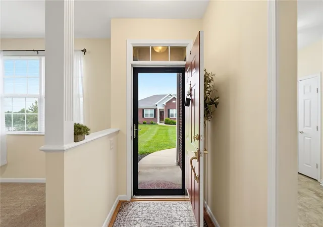 Listing Photo 4 - Condo for sale in building located at 3046 Elmbrook Wy, Beavercreek, OH 45431
