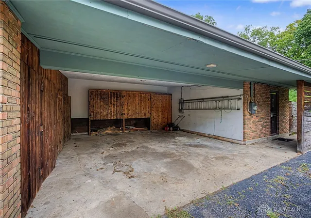 Photo 53 of Single family home for sale at 575 Eastdale Dr, Dayton, OH 45415 | MLS# 969983 | Listing updated on 2026-09-30