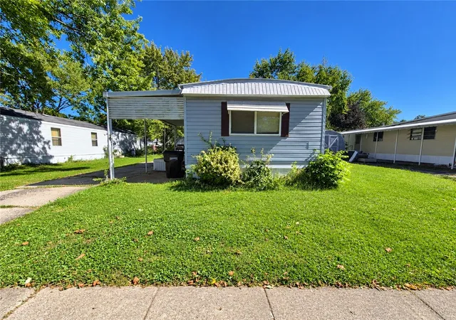 Photo 1 of Manufactured home for sale at 51 Estate Dr, Brookville, OH 45309 | MLS# 970106 | Listing updated on 2026-10-11