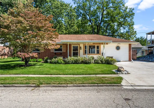 Photo 1 of Single family home for sale at 1613 Wigwam Trl, Xenia, OH 45385 | MLS# 970144 | Listing updated on 2026-10-09