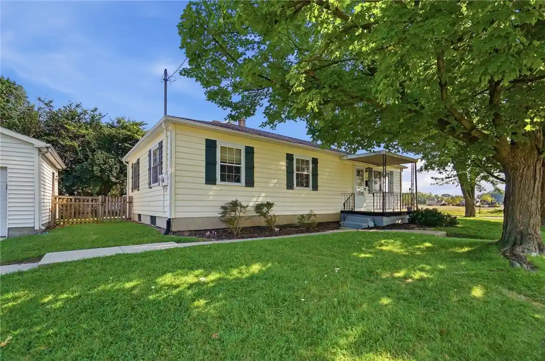 Photo 1 of Single family home for sale at 260 W 2nd Street, Springfield, OH 45504 | MLS# 970169 | Listing updated on 2026-10-25
