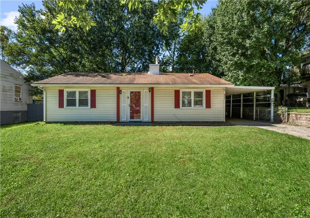 Photo 1 of Single family home for sale at 4053 Klepinger Rd, Dayton, OH 45416 | MLS# 970159 | Listing updated on 2026-10-11