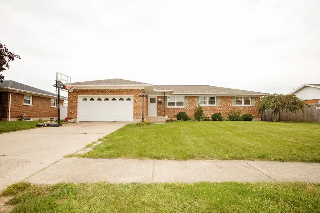 Photo 1 of Sale Pending at 5414 Taywell Dr, Springfield, OH 45503 | MLS# 970220 | Listing updated on 2026-10-29