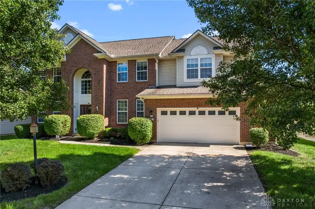 Photo 1 of Single family home for sale at 90 Triple Crown Cir, Springboro, OH 45066 | MLS# 970150 | Listing updated on 2026-10-25