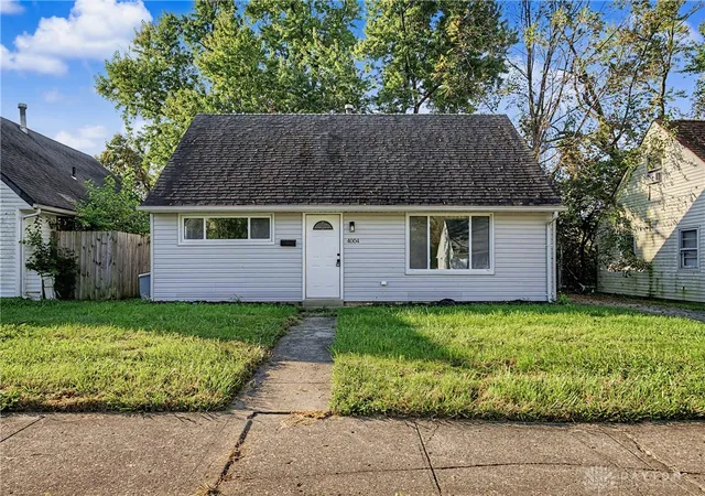 Photo 1 of Sale Pending at 4004 Larkspur Dr, Dayton, OH 45406 | MLS# 970234 | Listing updated on 2026-10-10