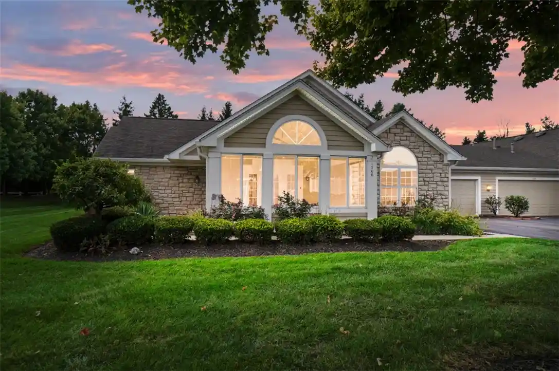 Condo for sale at 1500 Turnberry Village Dr, Dayton, OH 45458 | MLS# 970251
