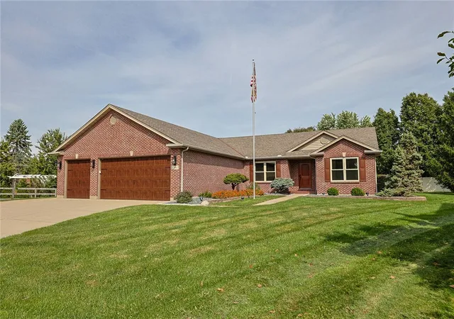 Photo 1 of Single family home for sale at 5984 Tyler Point Dr, Hamilton, OH 45011 | MLS# 970051 | Listing updated on 2026-10-05