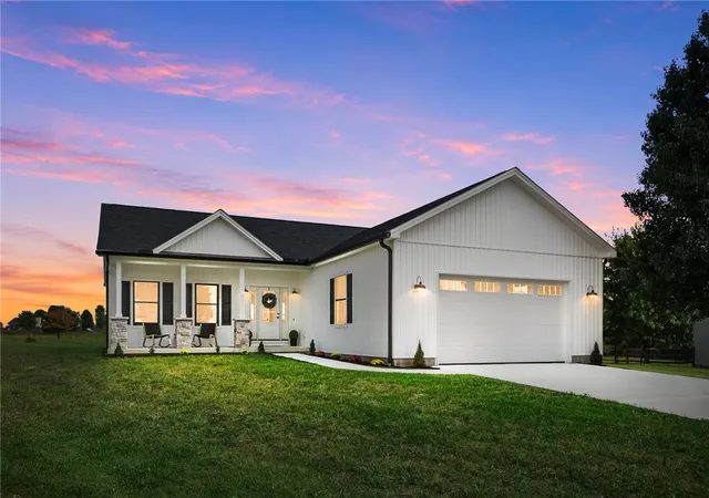 Single family home for sale at 199 Knolls Dr, Wilmington, OH 45177 | MLS# 970267