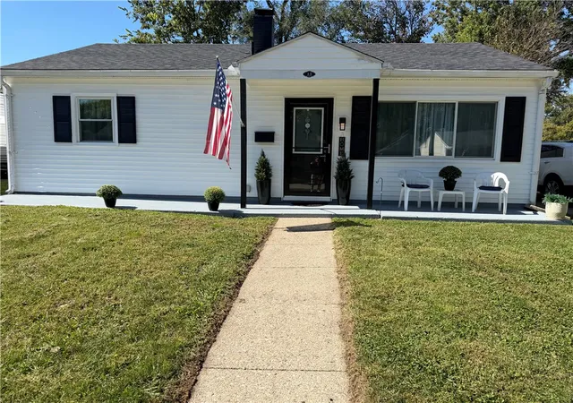 Photo 1 of Sale Pending at 15 Thornton Dr, Fairborn, OH 45324 | MLS# 970215 | Listing updated on 2026-10-03