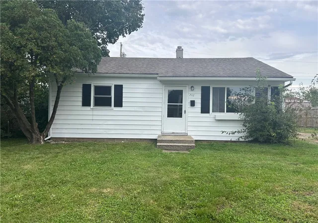 Photo 1 of Single family home for sale at 716 S Maple Ave, Fairborn, OH 45324 | MLS# 970256 | Listing updated on 2026-10-06