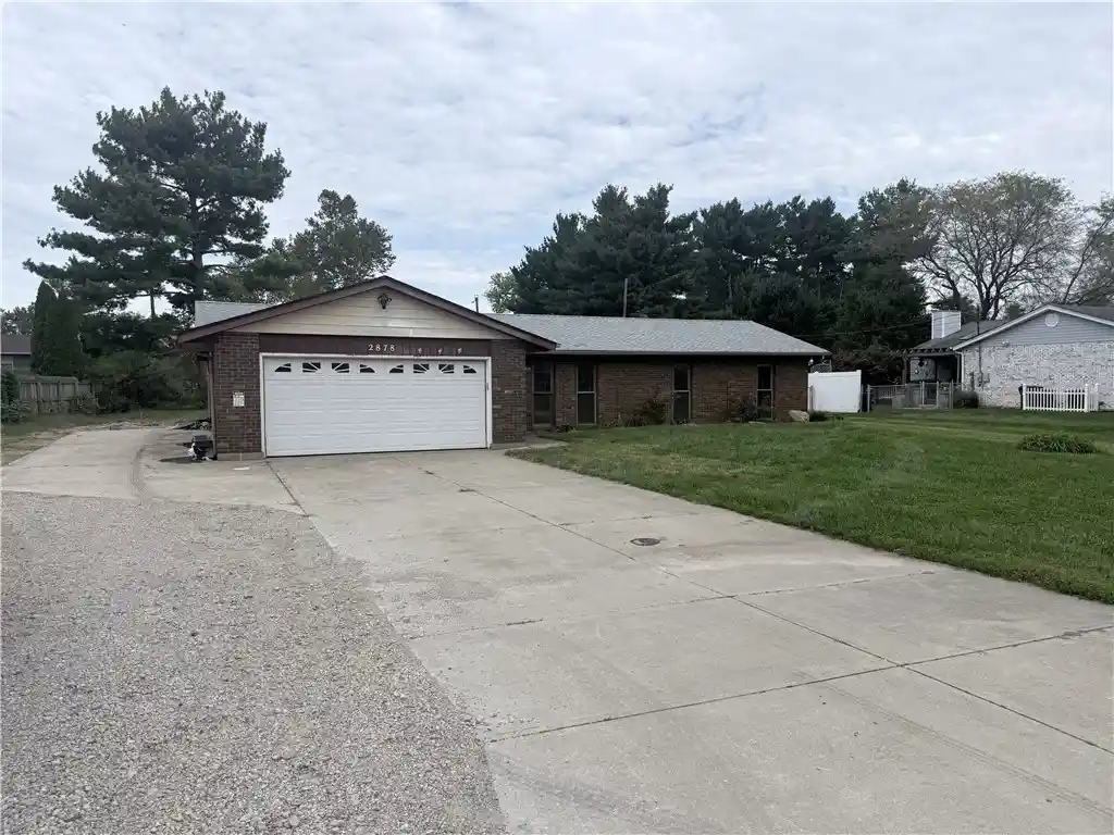 Single family home for sale at 2878 Gateway Dr, Fairfield Township, OH 45011 | MLS# 970239