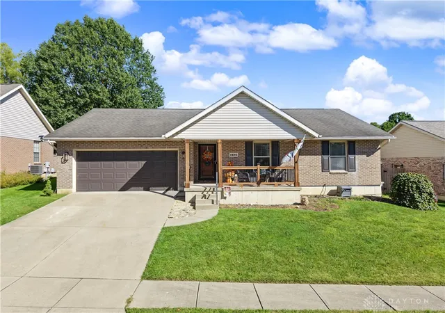 Photo 1 of Sale Pending at 1496 Eastridge Ave, Springfield, OH 45503 | MLS# 970188 | Listing updated on 2026-10-04