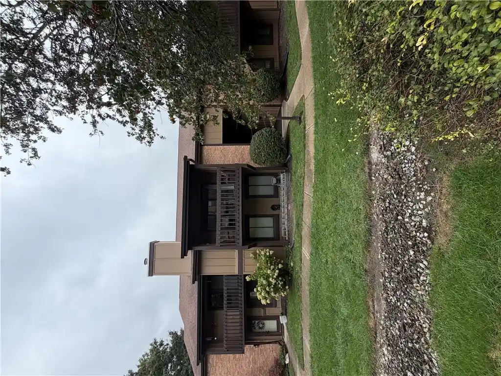 Listing Photo 1 - Condo for sale in 1330 Preakness Pl located at 1330 Preakness Pl, Dayton, OH 45459 - Unit 1330 Preakness Pl