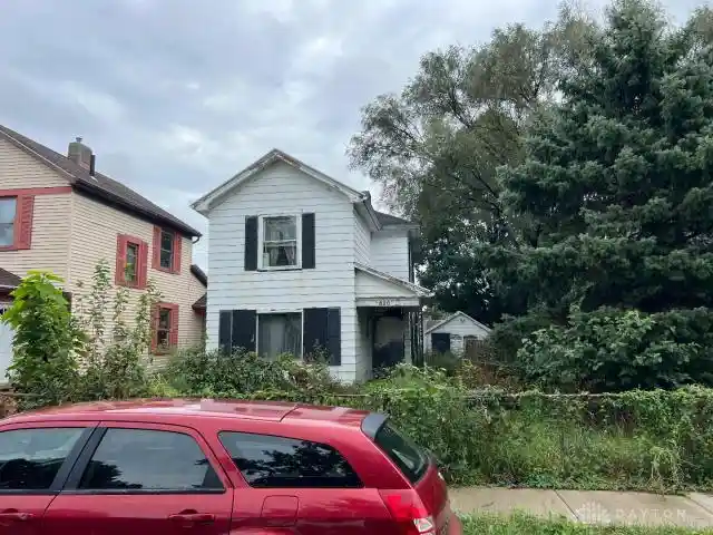 Photo 1 of Sale Pending at 320 Alaska St, Dayton, OH 45404 | MLS# 970417 | Listing updated on 2026-10-14