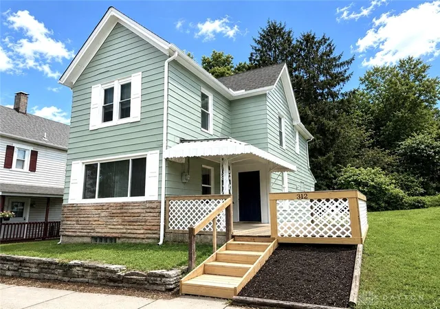 Photo 1 of Single family home for sale at 312 N East St, Lebanon, OH 45036 | MLS# 970458 | Listing updated on 2026-10-06