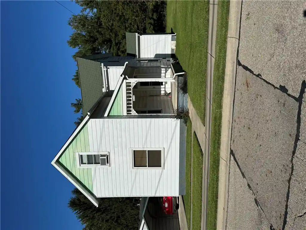 Photo 1 of Single family home for sale at 222 Jamestown Rd, South Charleston, OH 45368 | MLS# 970425 | Listing updated on 2026-10-28