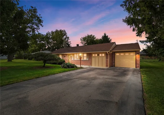 Photo 1 of Single family home for sale at 634 Omar Cir, Yellow Springs, OH 45387 | MLS# 970184 | Listing updated on 2026-10-05