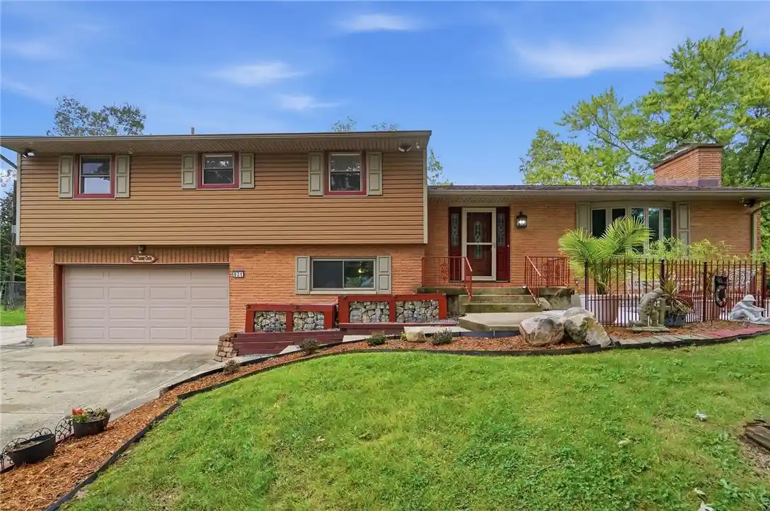 Photo 1 of Single family home for sale at 931 Tammy Cir, Dayton, OH 45415 | MLS# 970515 | Listing updated on 2026-10-15
