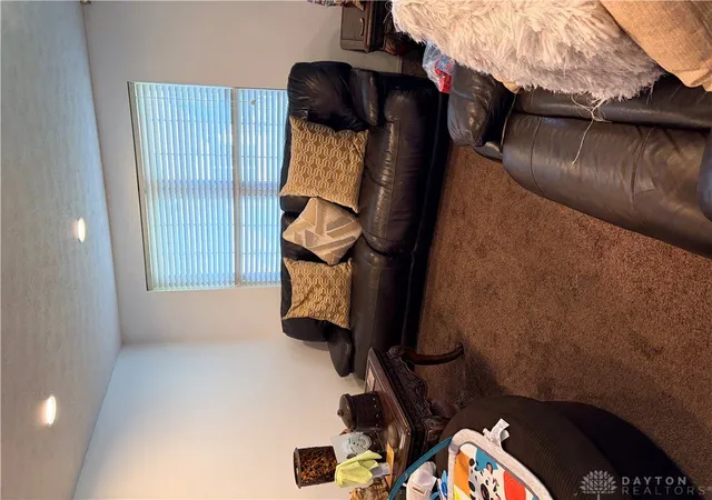 Listing Photo 3 - Condo for sale in building located at 5749 Troy Villa Blvd, Dayton, OH 45424 - Unit #5749