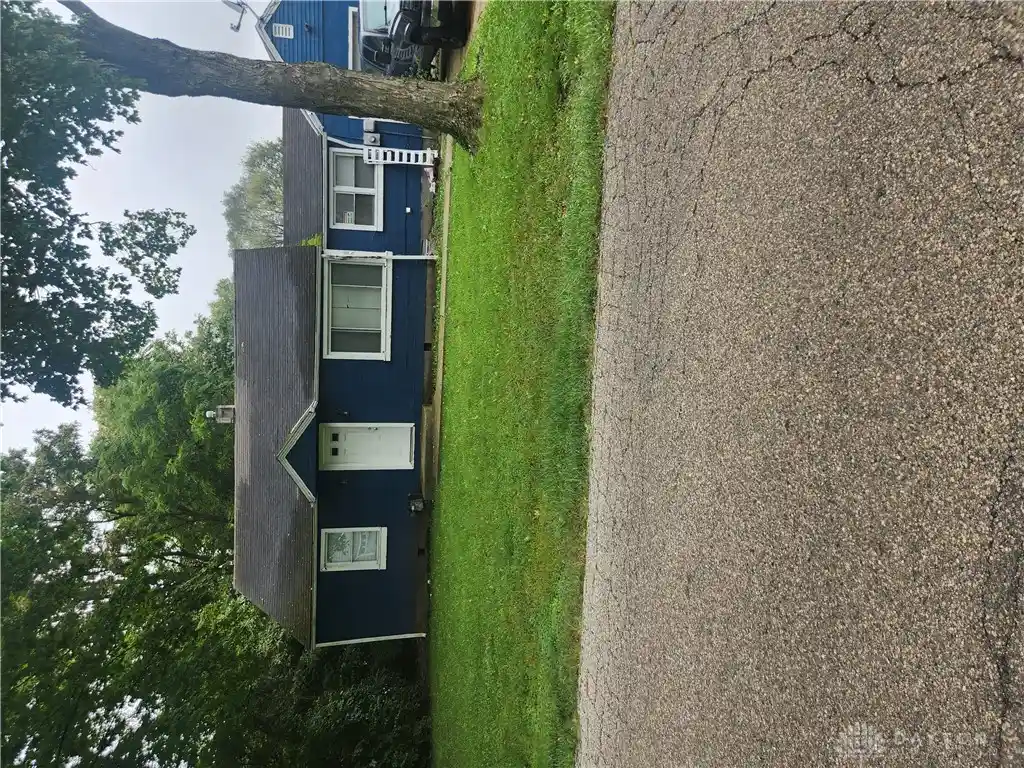 Photo 1 of Sale Pending at 401 W Lomar Ave, Franklin, OH 45005 | MLS# 970428 | Listing updated on 2026-10-12