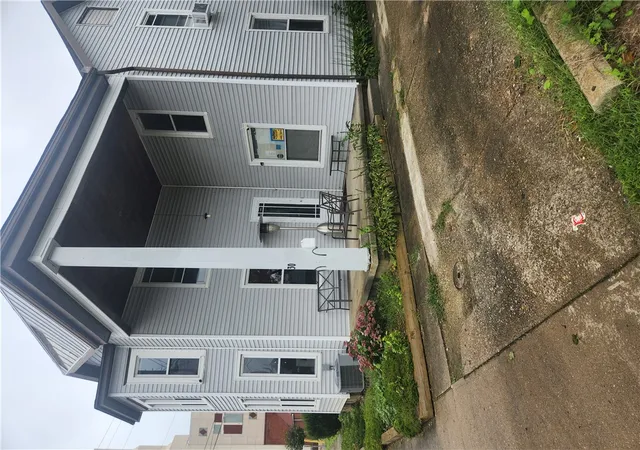 Photo 1 of Single family home for sale at 30 W 2nd Street, Franklin, OH 45005 | MLS# 970596 | Listing updated on 2026-10-28