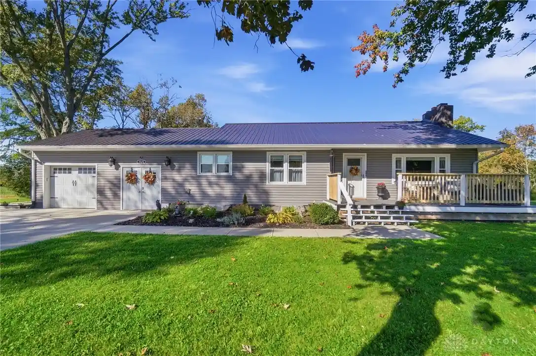Single family home for sale at 1925 W Possum Rd, Springfield, OH 45506 | MLS# 970632