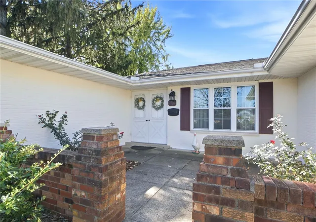 Photo 3 of Single family home for sale at 1981 Campus Dr, Fairborn, OH 45324 | MLS# 968586 | Listing updated on 2026-10-09