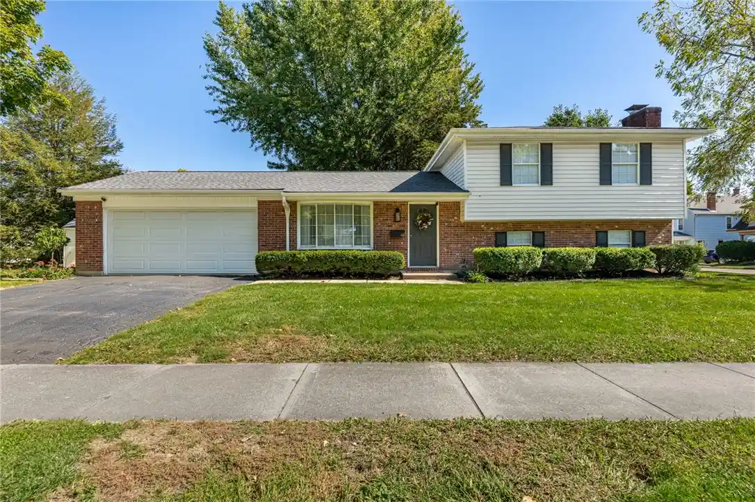 Photo 1 of Sale Pending at 411 N Galloway St, Xenia, OH 45385 | MLS# 970384 | Listing updated on 2026-10-13