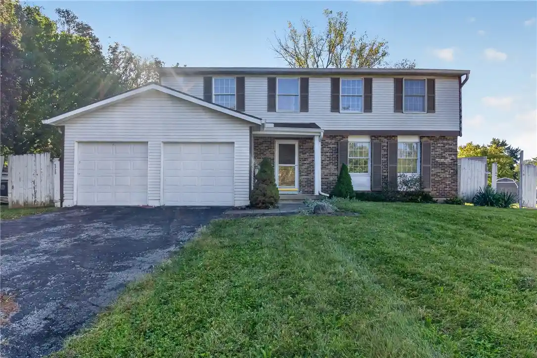 Photo 1 of Single family home for sale at 5720 Chukar Dr, Dayton, OH 45424 | MLS# 970785 | Listing updated on 2026-10-26
