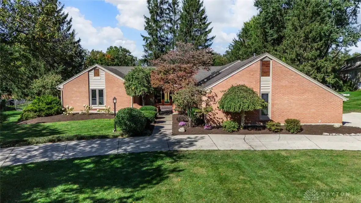Photo 1 of Single family home for sale at 483 Timberlea Trl, Dayton, OH 45429 | MLS# 970801 | Listing updated on 2026-10-11