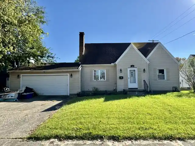 Photo 1 of Single family home for sale at 123 Trenton Pl, Springfield, OH 45504 | MLS# 970873 | Listing updated on 2026-10-26