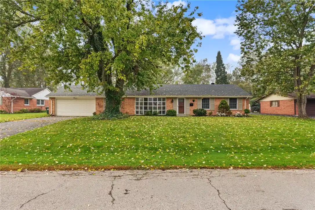 Photo 1 of Single family home for sale at 2491 S Linda Dr, Bellbrook, OH 45305 | MLS# 970943 | Listing updated on 2026-10-28