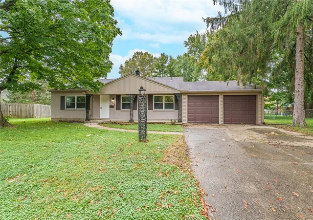 Photo 1 of Sale Pending at 2100 Carol Pkwy, Dayton, OH 45440 | MLS# 970987 | Listing updated on 2026-10-30