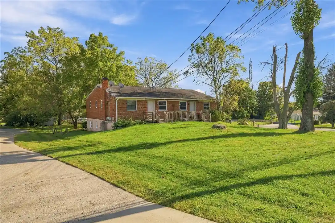 Listing Photo 1 - Condo for sale in 9808 Columbus Cincinnati Rd located at 9808 Columbus Cincinnati Rd, Cincinnati, OH 45241 - Unit 9808 Columbus Cincinnati Rd