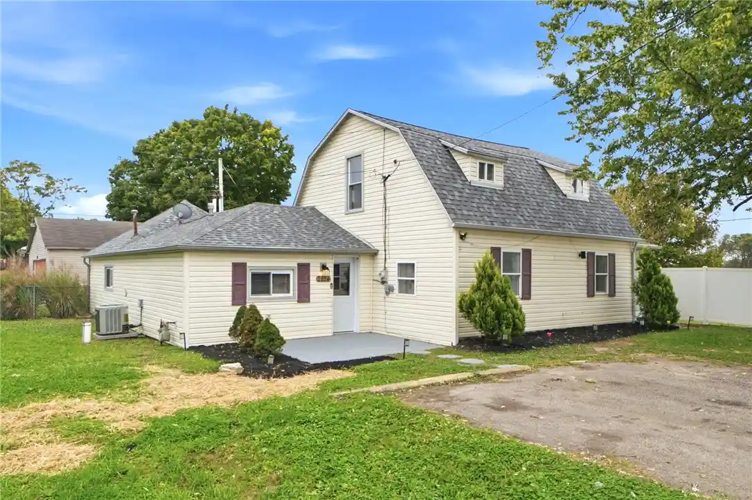 Single family home for sale at 2224 Brandt Pike, Dayton, OH 45404 | MLS# 970878